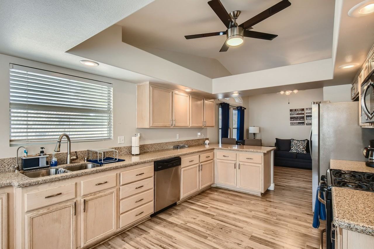 2114 Akamine Ave - Photo 3 of 11