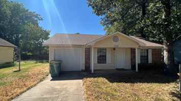 featured image of 2209 S Hartford Cv