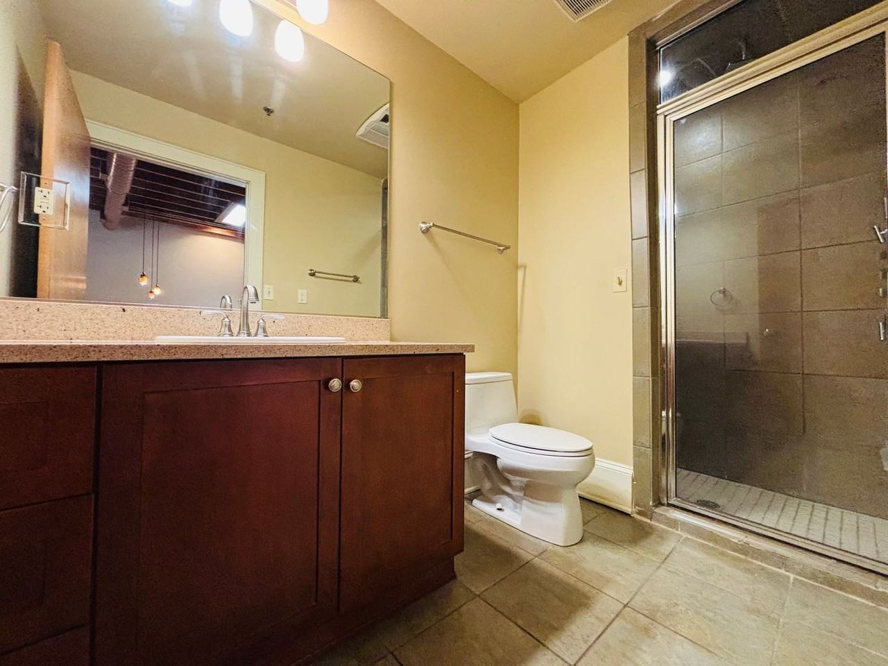 115 College Ave - Photo 7 of 9