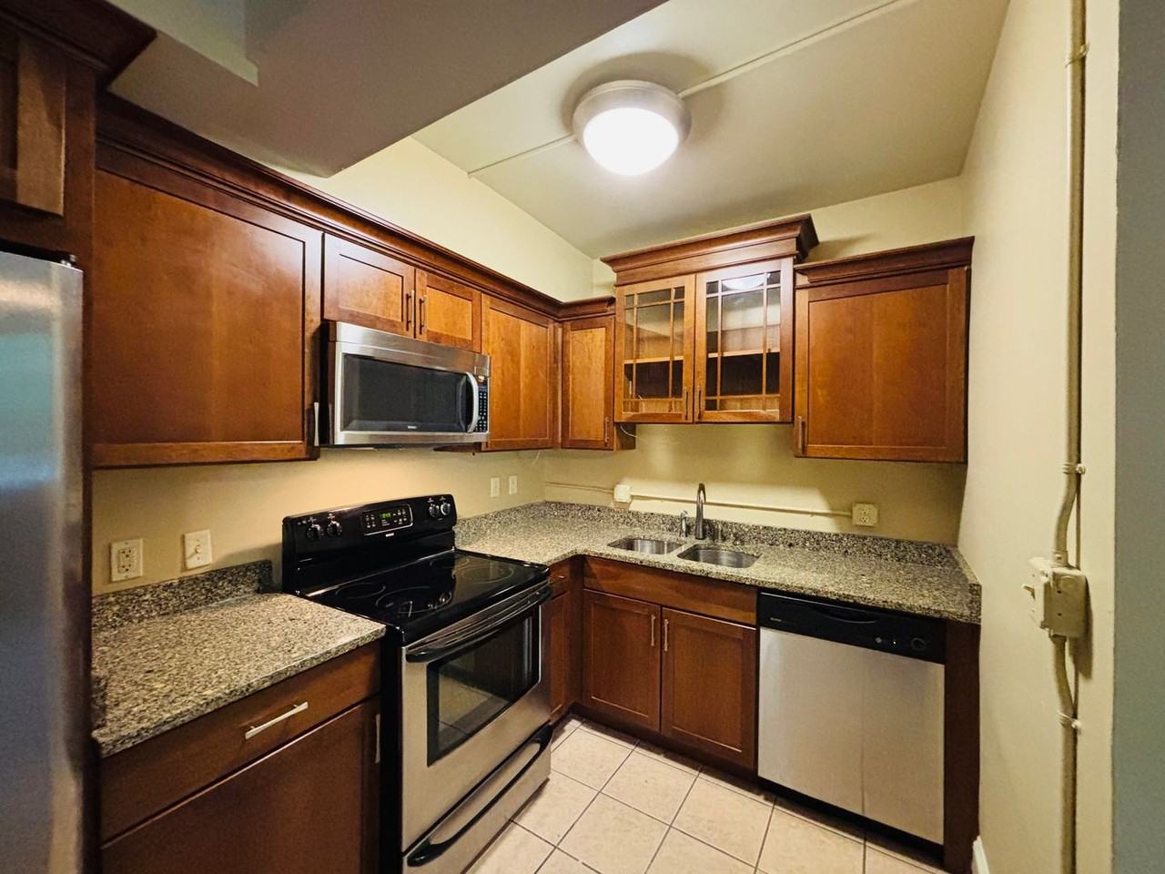 115 College Ave - Photo 2 of 10
