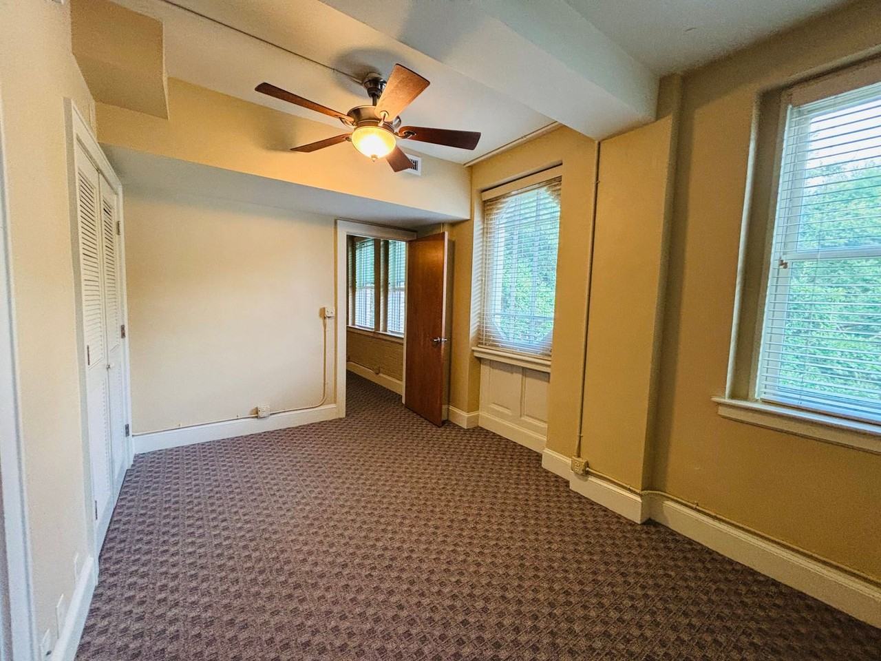 115 College Ave - Photo 7 of 10