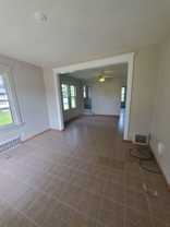 SW 921/923 12th Ave - Photo 1 of 1