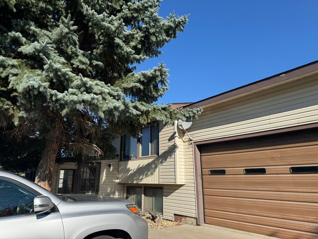 624 E Milky Way Dr - Photo 2 of 24