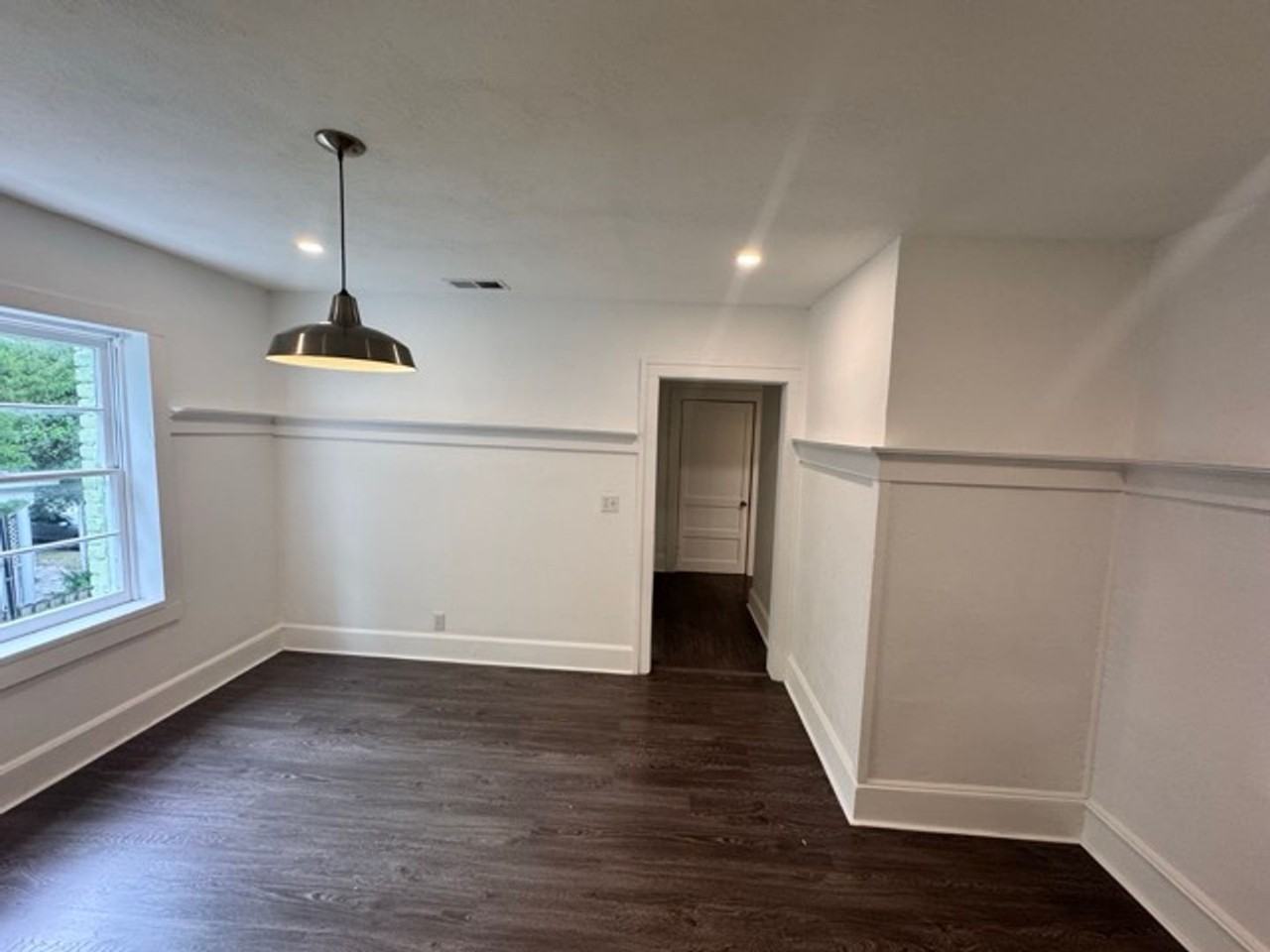 1153 Walnut St #4 - Photo 3 of 11