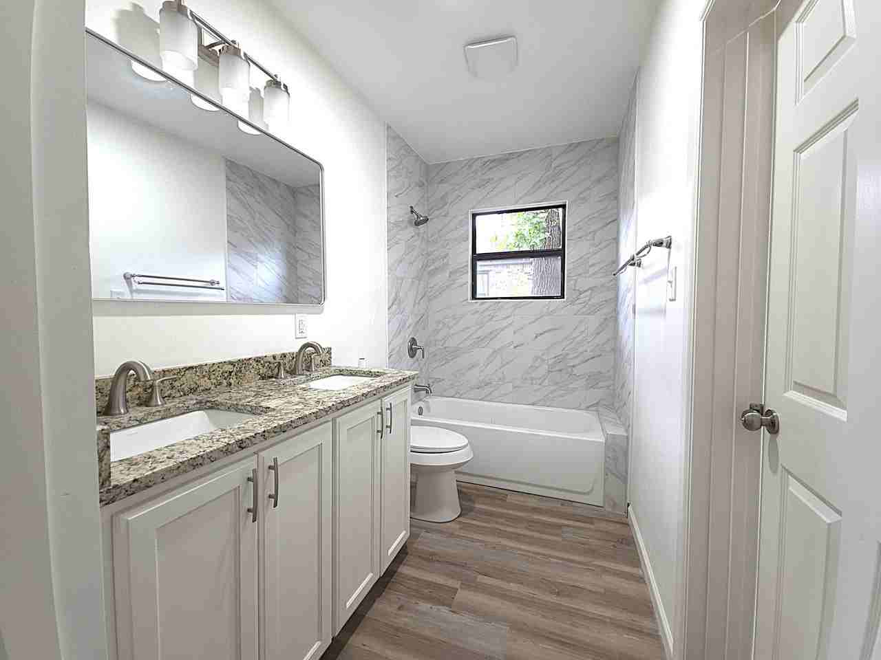 1010 W Rusk St - Photo 5 of 41