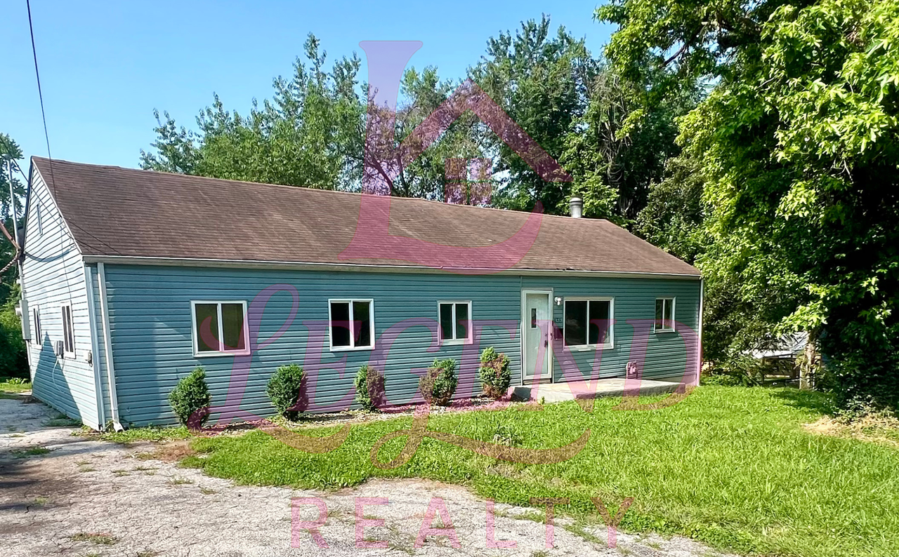 456 Bluff Dr - Photo 2 of 17