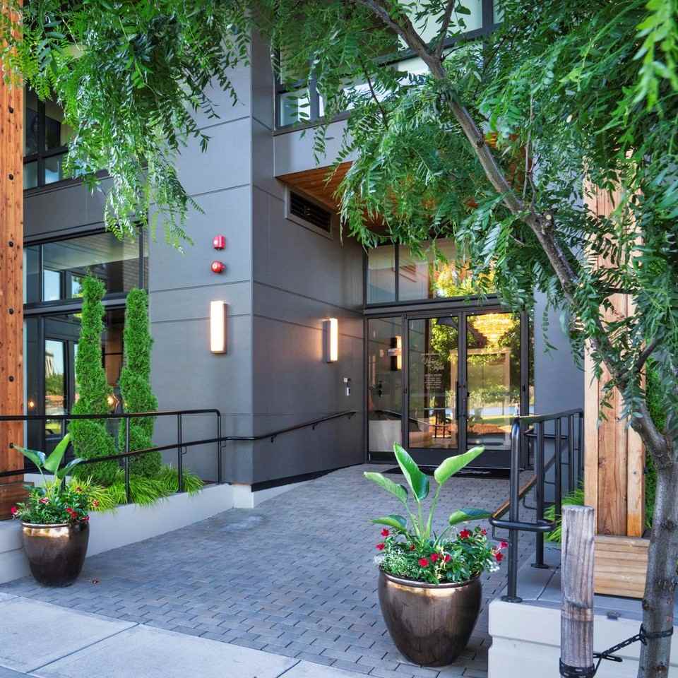 Views on Fifth - Photo 2 of 38