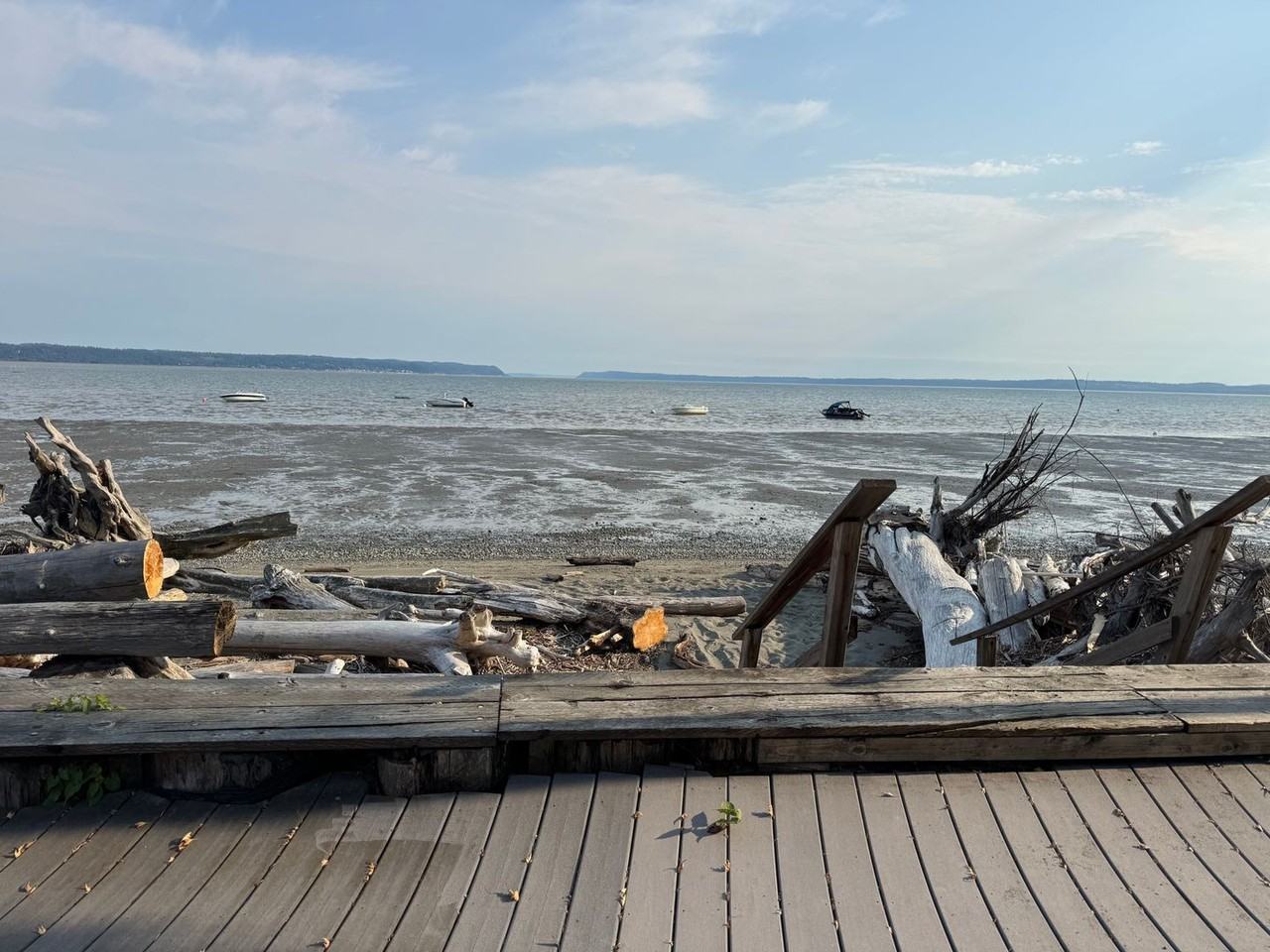 1416 Ocean Dr - Photo 4 of 24