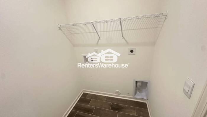 7048 Turnberry Highlands Cv - Photo 3 of 14