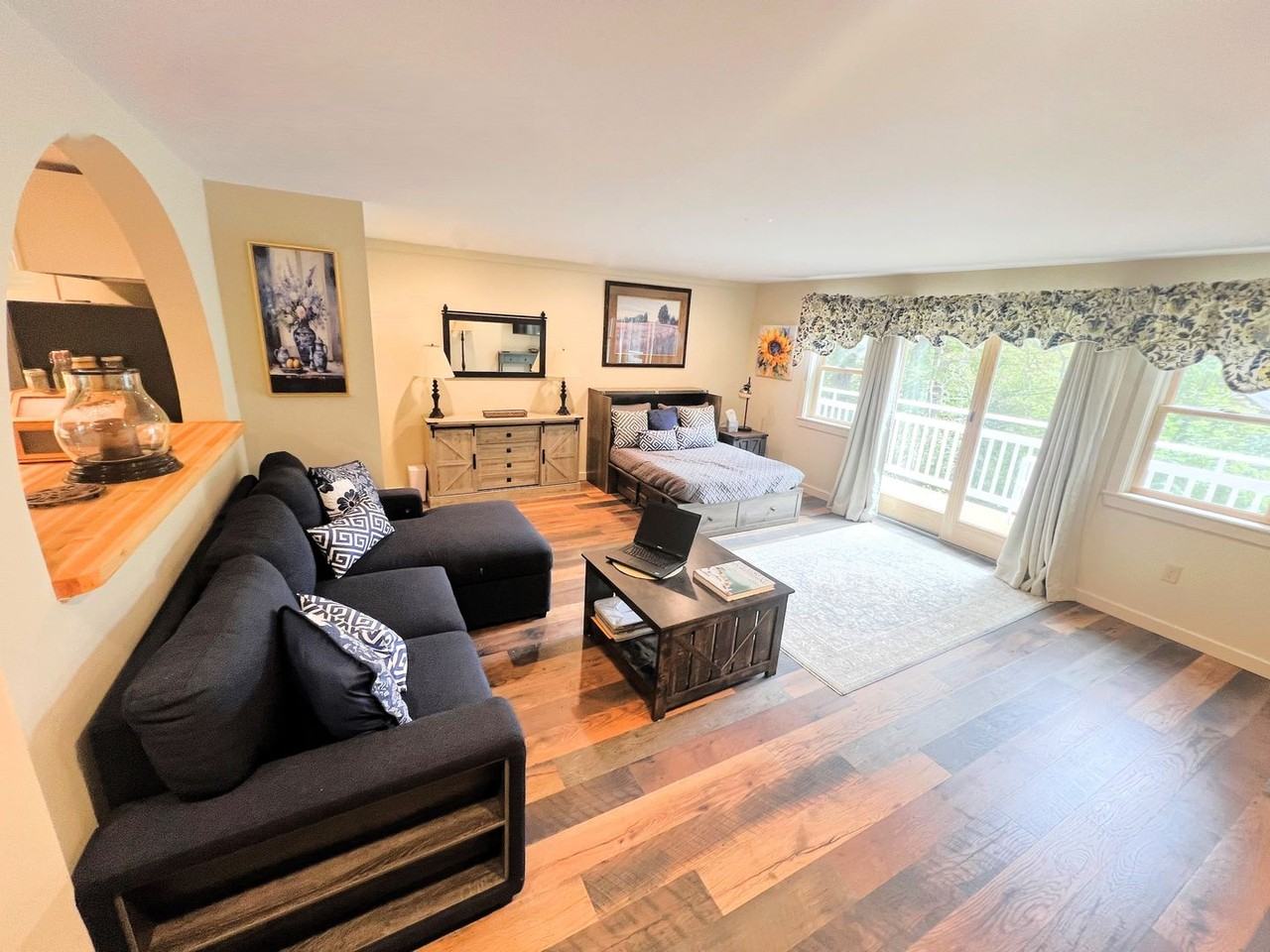 18 Morgan St - Photo 3 of 10