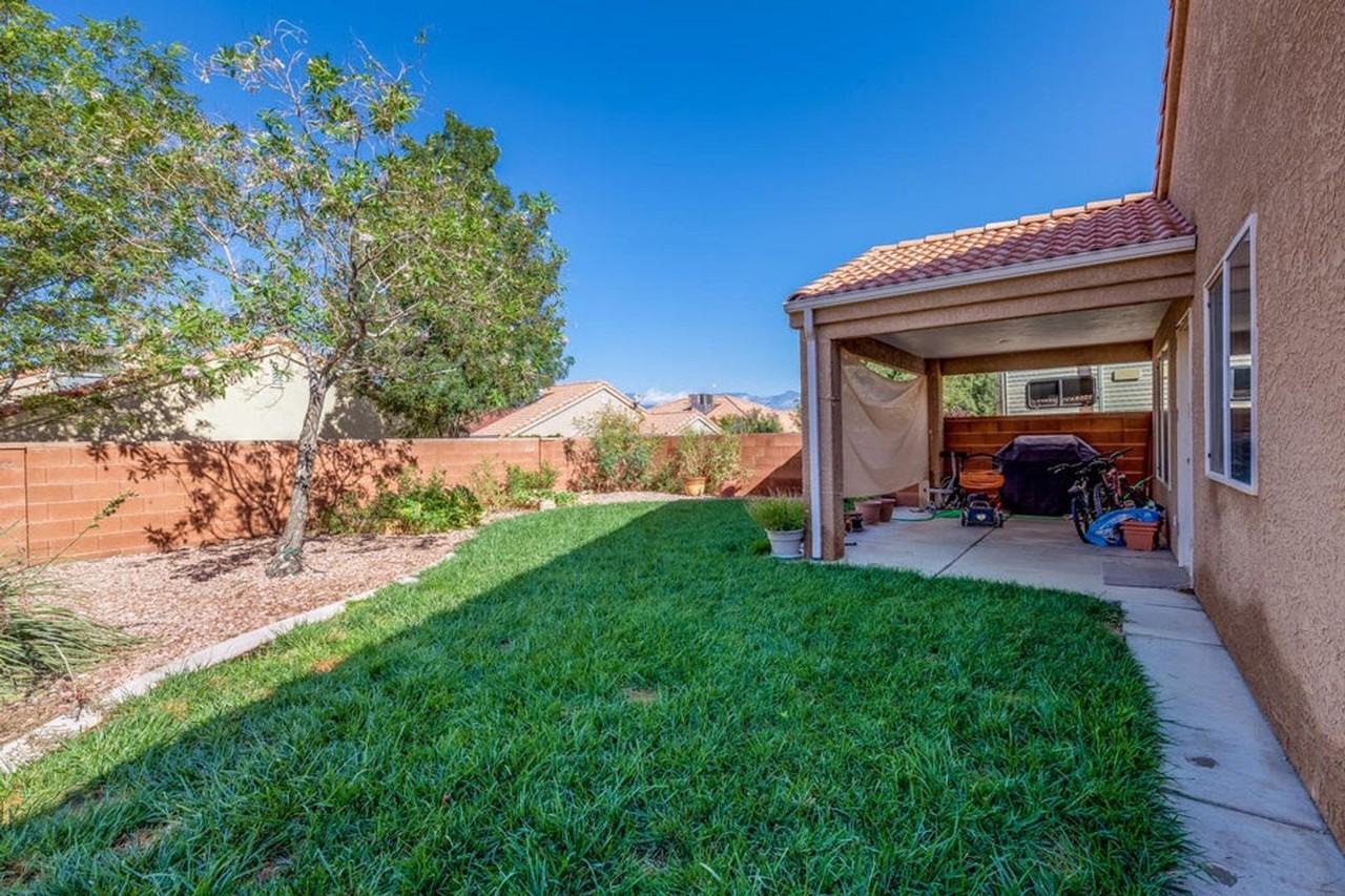 2494 S 725 W - Photo 7 of 9