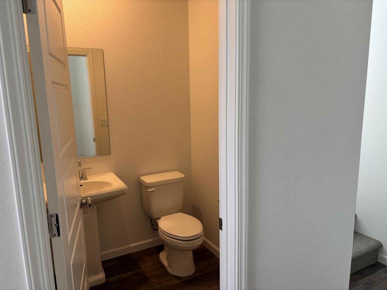 7423 Chadbourne Way - Photo 3 of 34