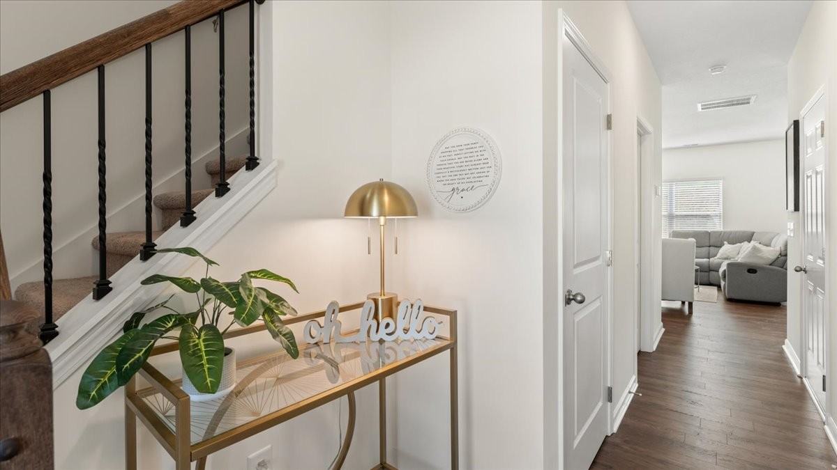 3416 3416 Tyee Crossing Wy #3416 - Photo 3 of 29