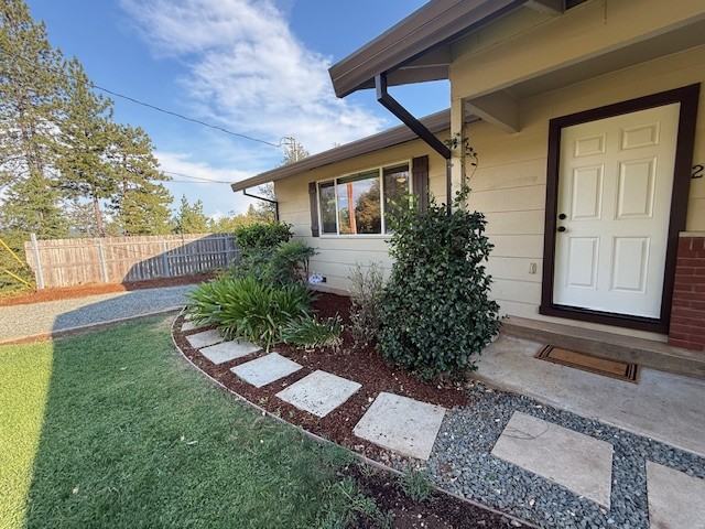 240 Scholtz Avenue #NA - Photo 2 of 26