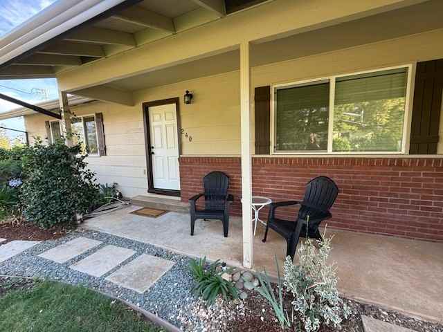 240 Scholtz Avenue #NA - Photo 3 of 26