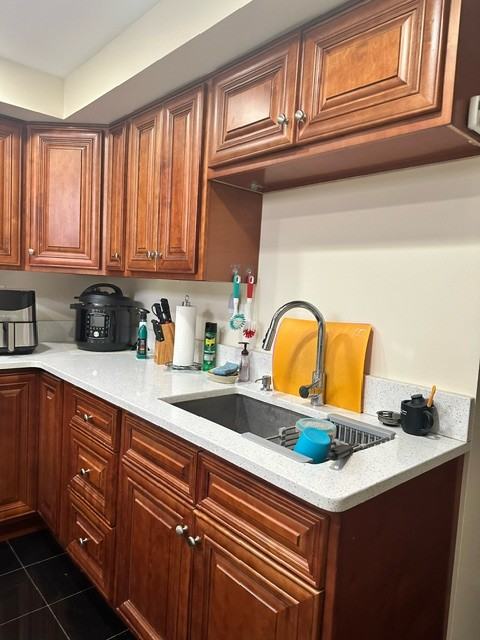 Essex Ave #NA - Photo 7 of 8