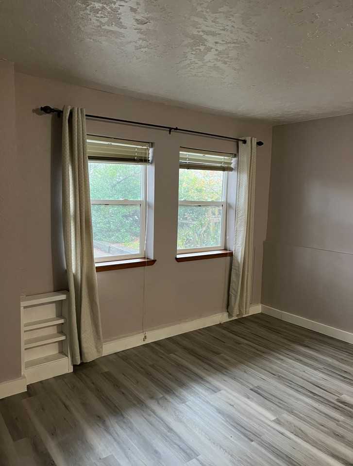 408 Nw 10th St #NA - Photo 5 of 22