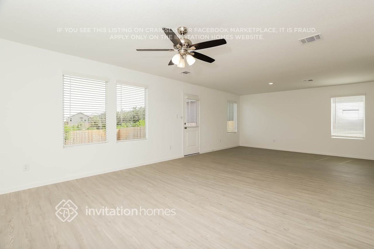 3334 Rodgers Hl - Photo 6 of 25