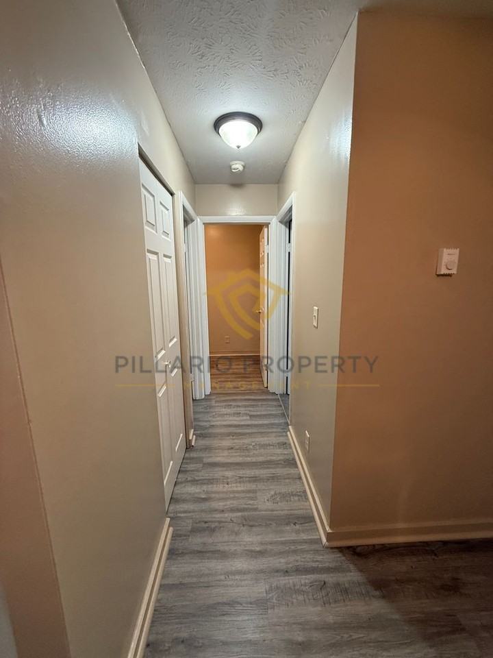 309 309 S. High St. - 305 S High St. #7 - Photo 6 of 10