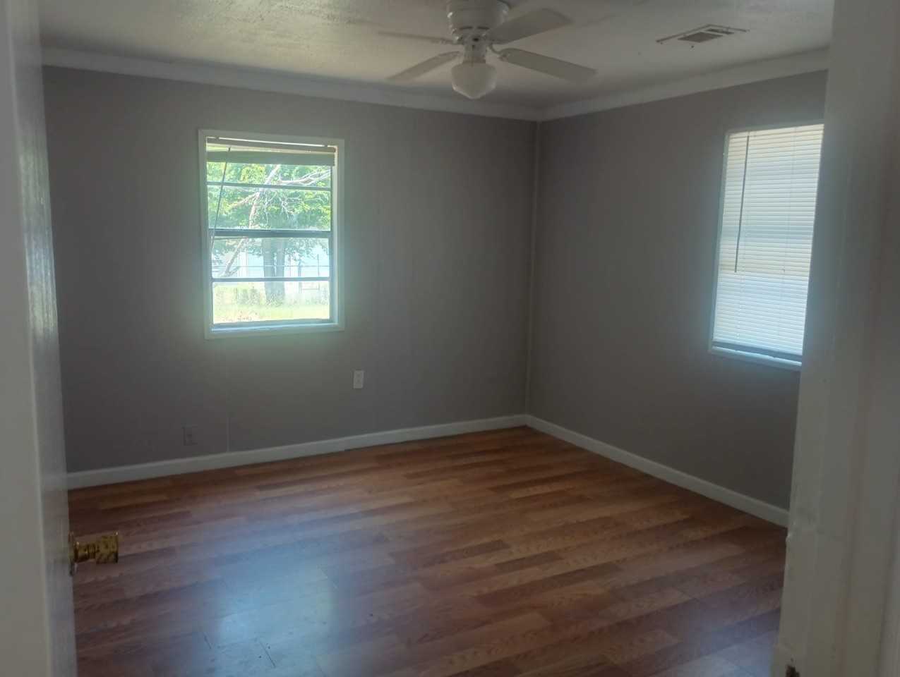 West Green Street Quad - Photo 6 of 10