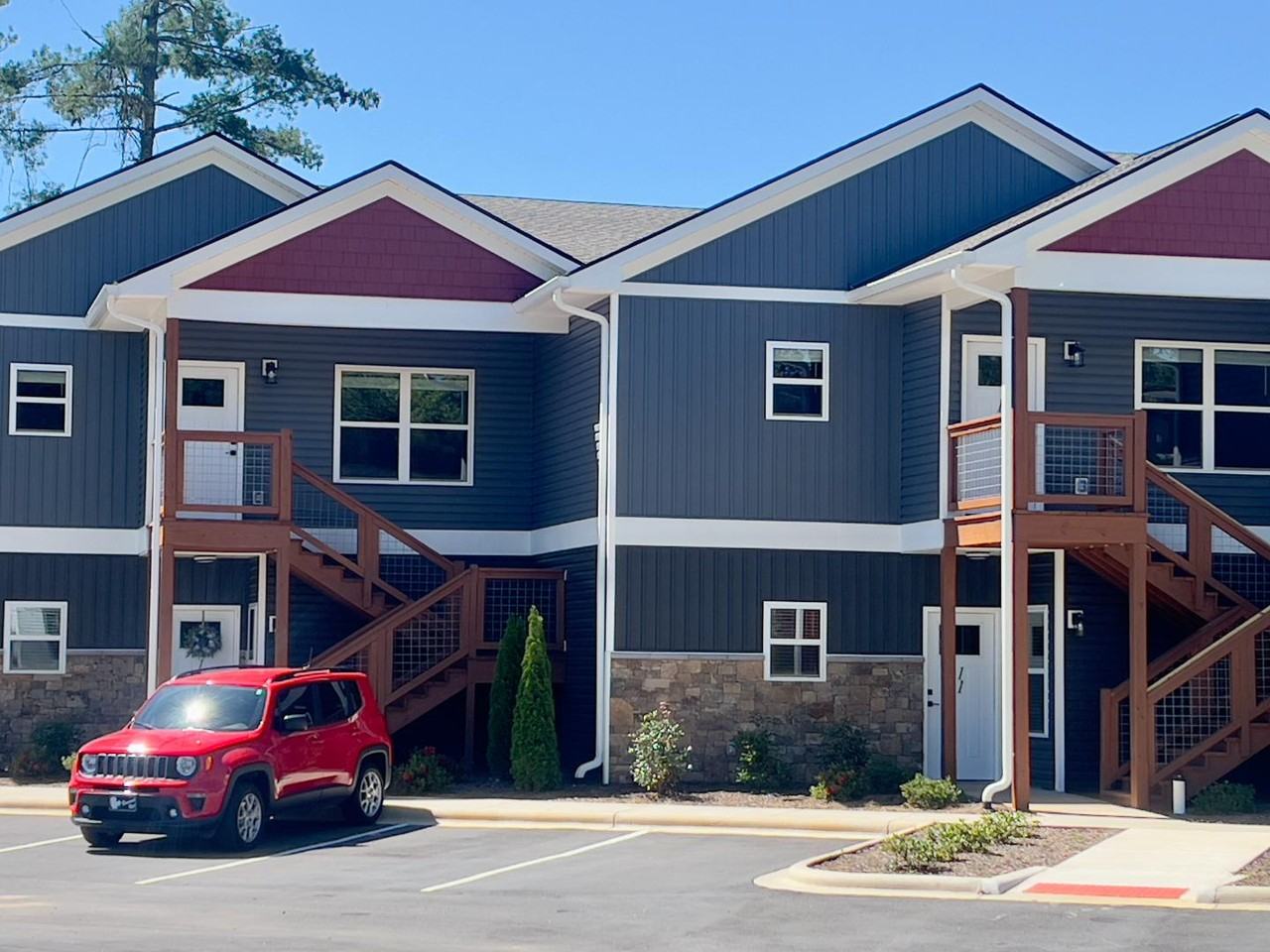 143 Carver St - Photo 2 of 3