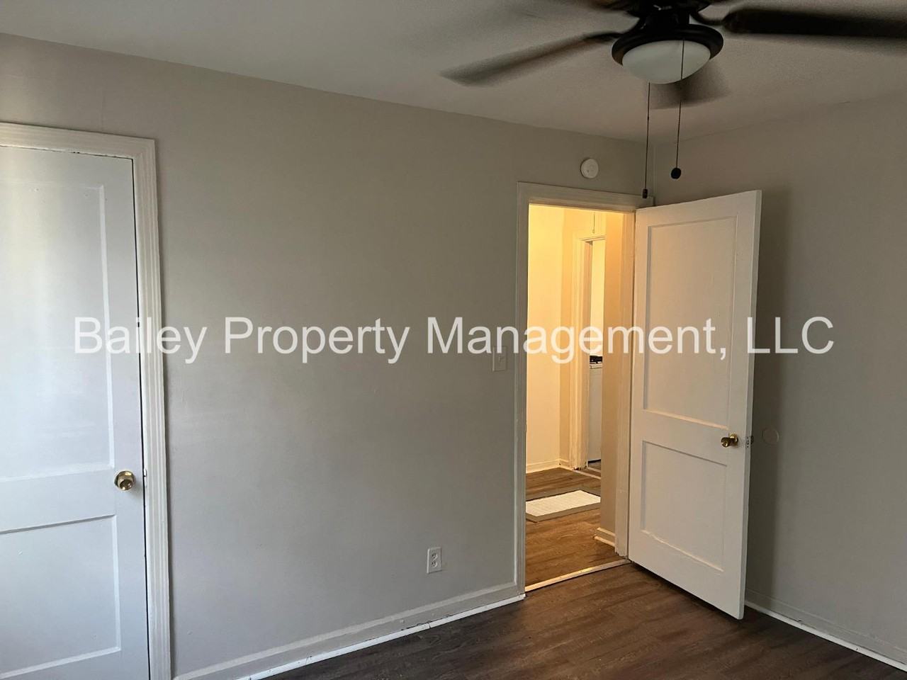 3446 Glendale Ave - Photo 7 of 11