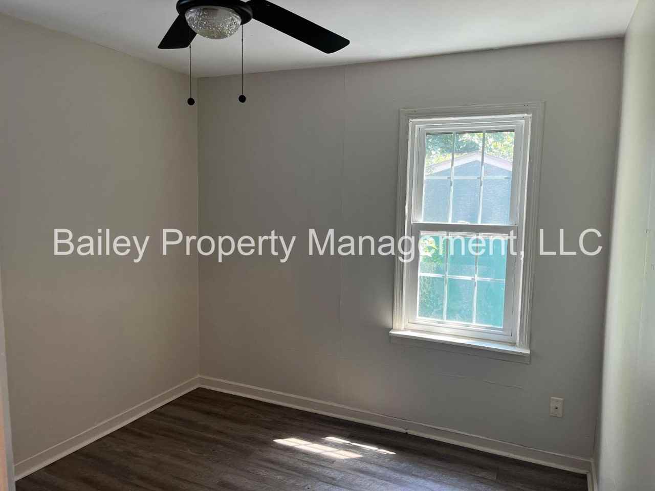3446 Glendale Ave - Photo 3 of 11
