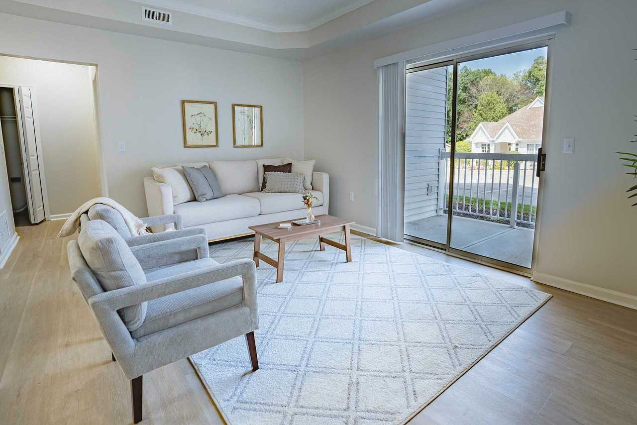 Blendon Woods Apartments - Photo 5 of 50