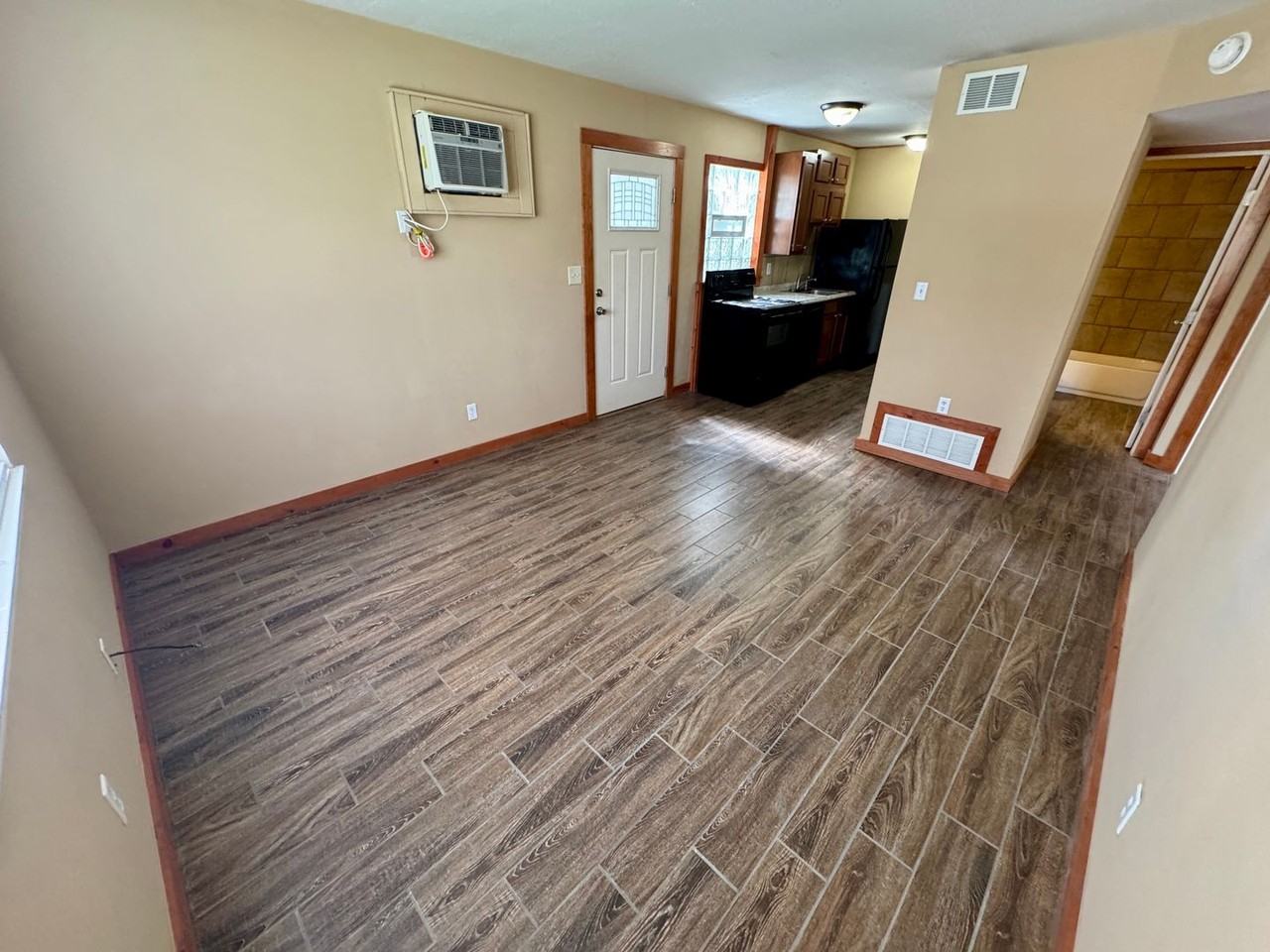 453-455 E. 16th Ave - Photo 5 of 50