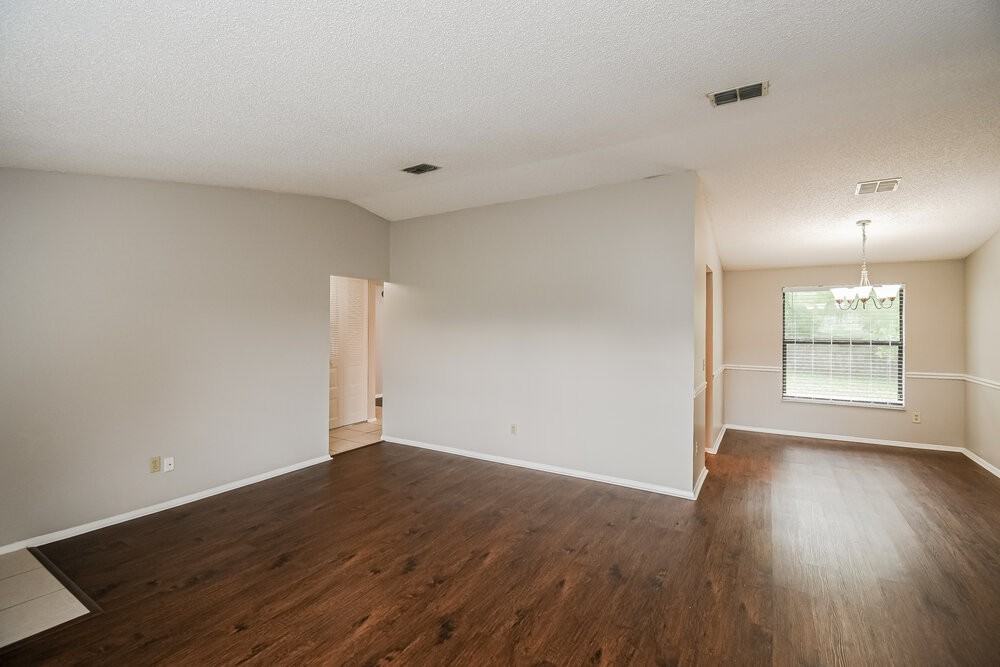 2921 Andy Ct - Photo 3 of 16