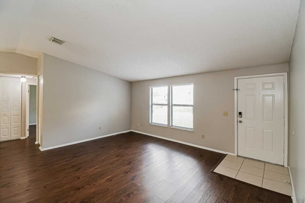 2921 Andy Ct - Photo 4 of 16