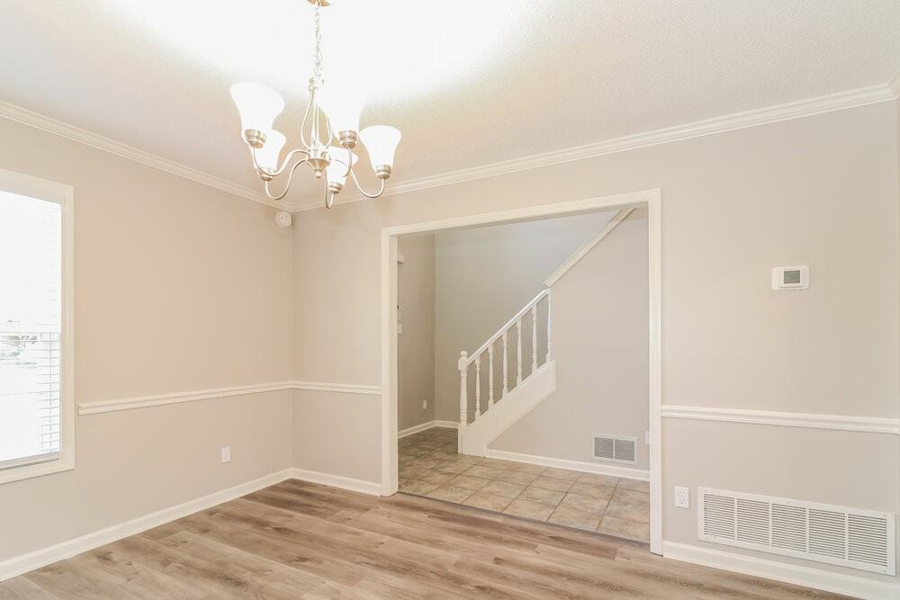 4351 Zachary St - Photo 6 of 17