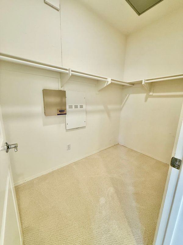 2903 W Edinger Ave - Photo 6 of 30