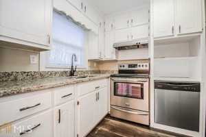 featured image of 537 Reba Rd