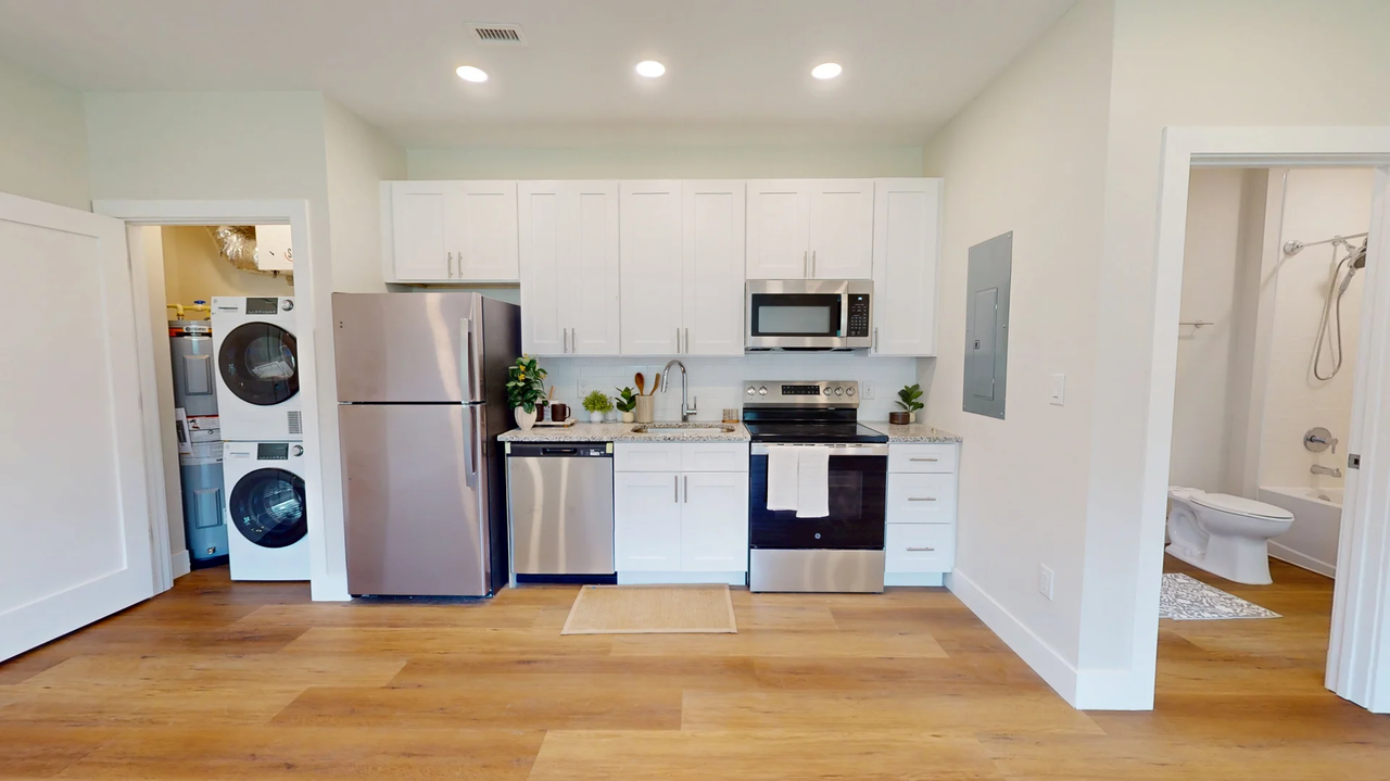 The Wilbury | 1 Month Free on Brand New 1 - Photo 3 of 50