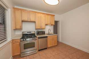 929 Michigan - Photo 1 of 1