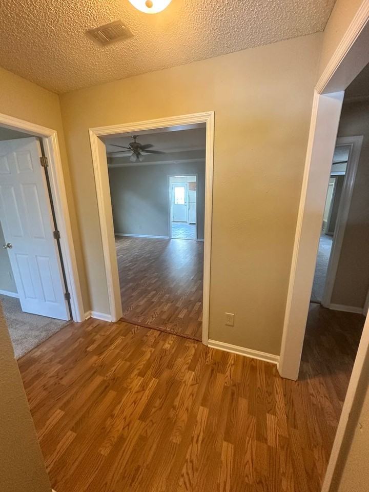 1763 Wayland Park Dr - Photo 5 of 29