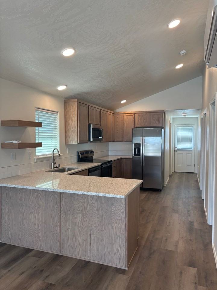 3706 S Quay Ct - Photo 2 of 7