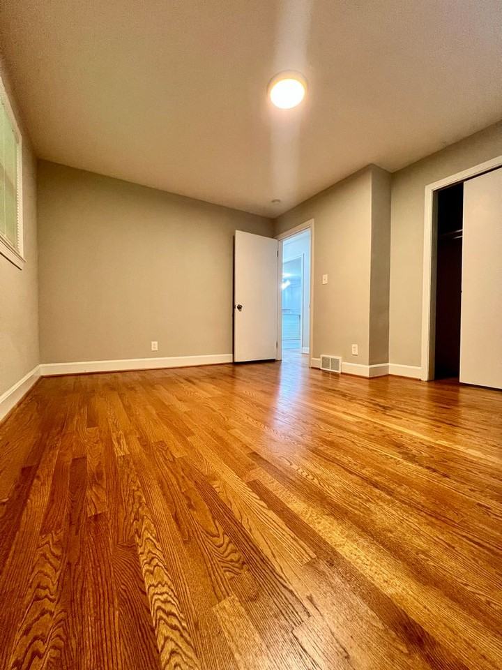 5148 Little Brook Ln - Photo 3 of 30