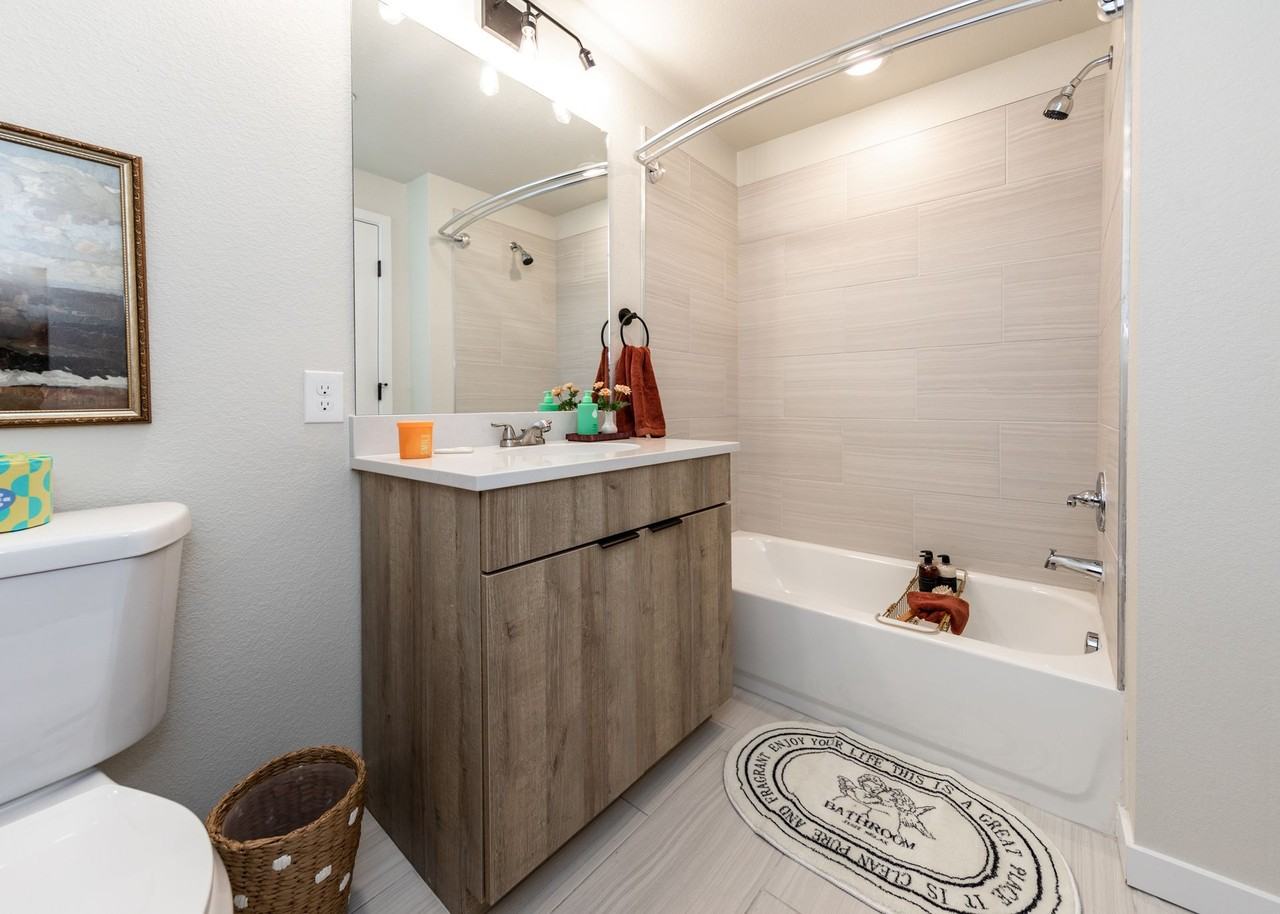 Dear Madison - Photo 6 of 45