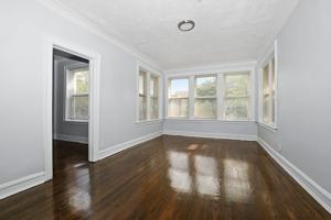 featured image of 6734 S Clyde Ave