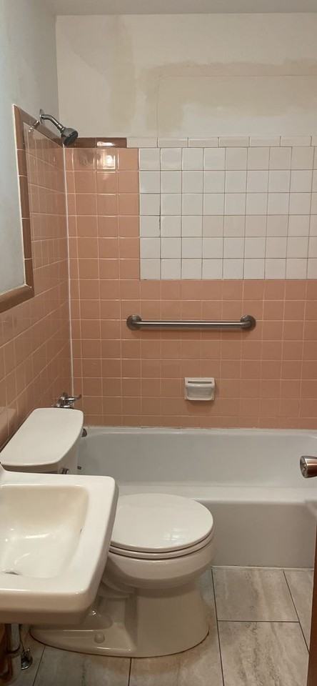 1883 Pardue Dr - Photo 3 of 9