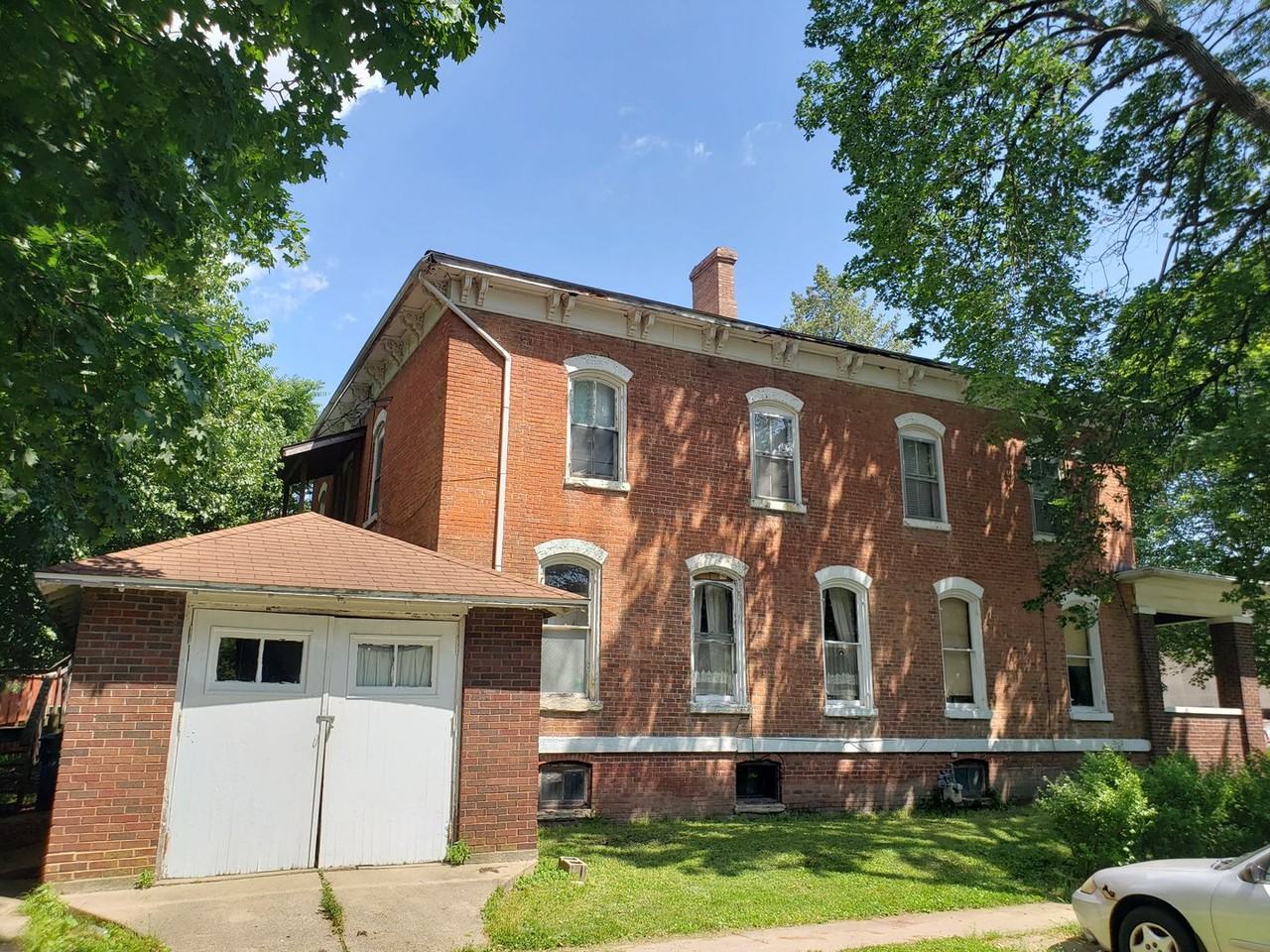 701 Pennsylvania Ave - Photo 2 of 20