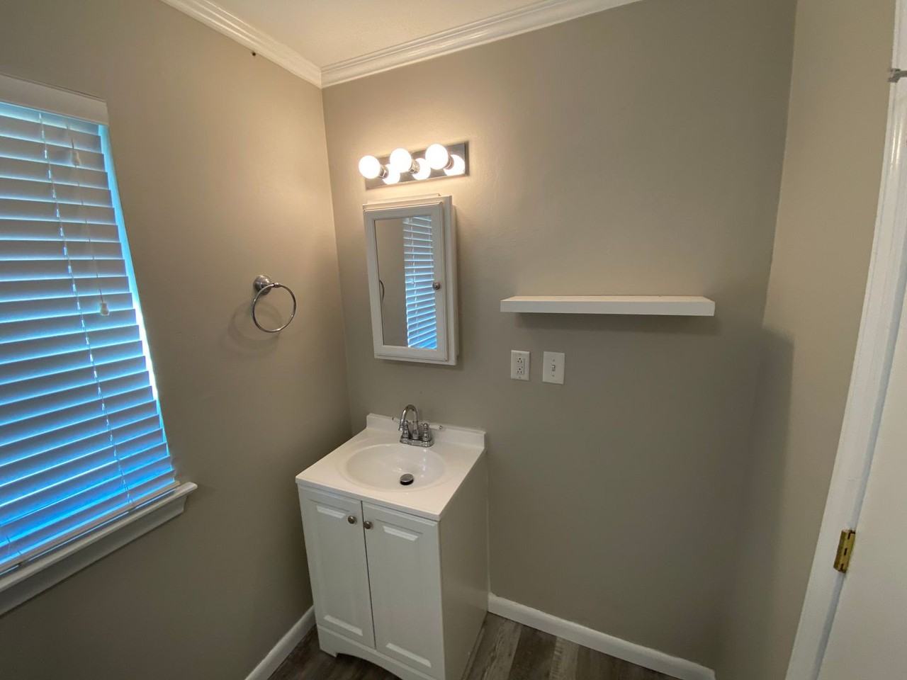1261 Northern Hills Rd - Photo 7 of 16