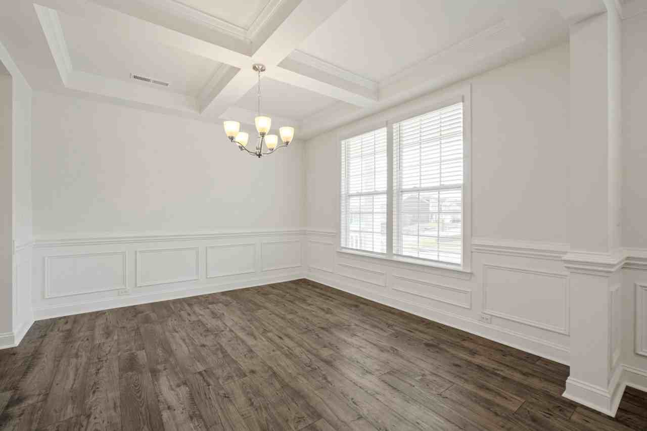 420 Preston Rd - Photo 4 of 50