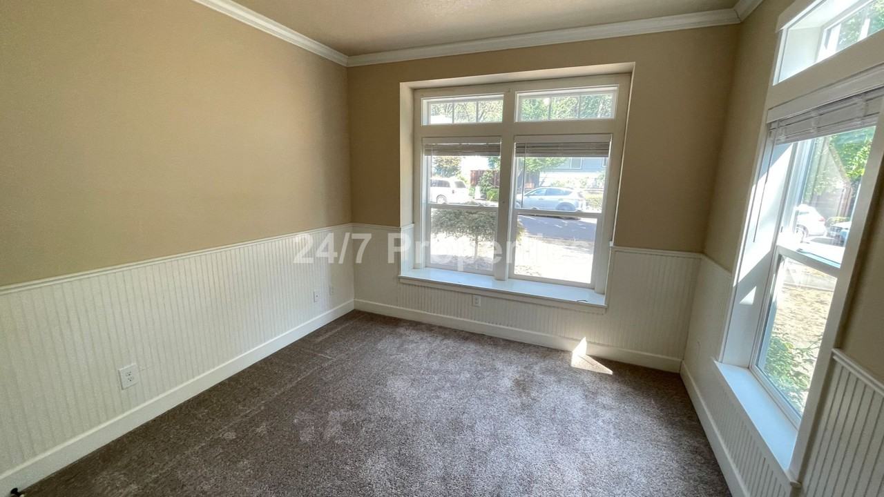 16225 Se Pinot Rd - Photo 4 of 31