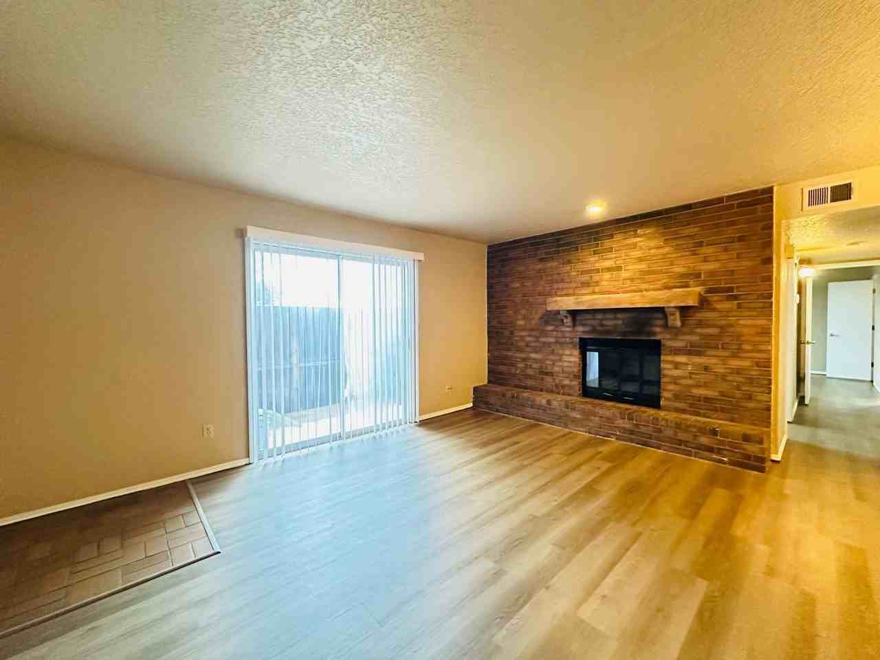 3200 W Britton Rd #19 - Photo 3 of 25