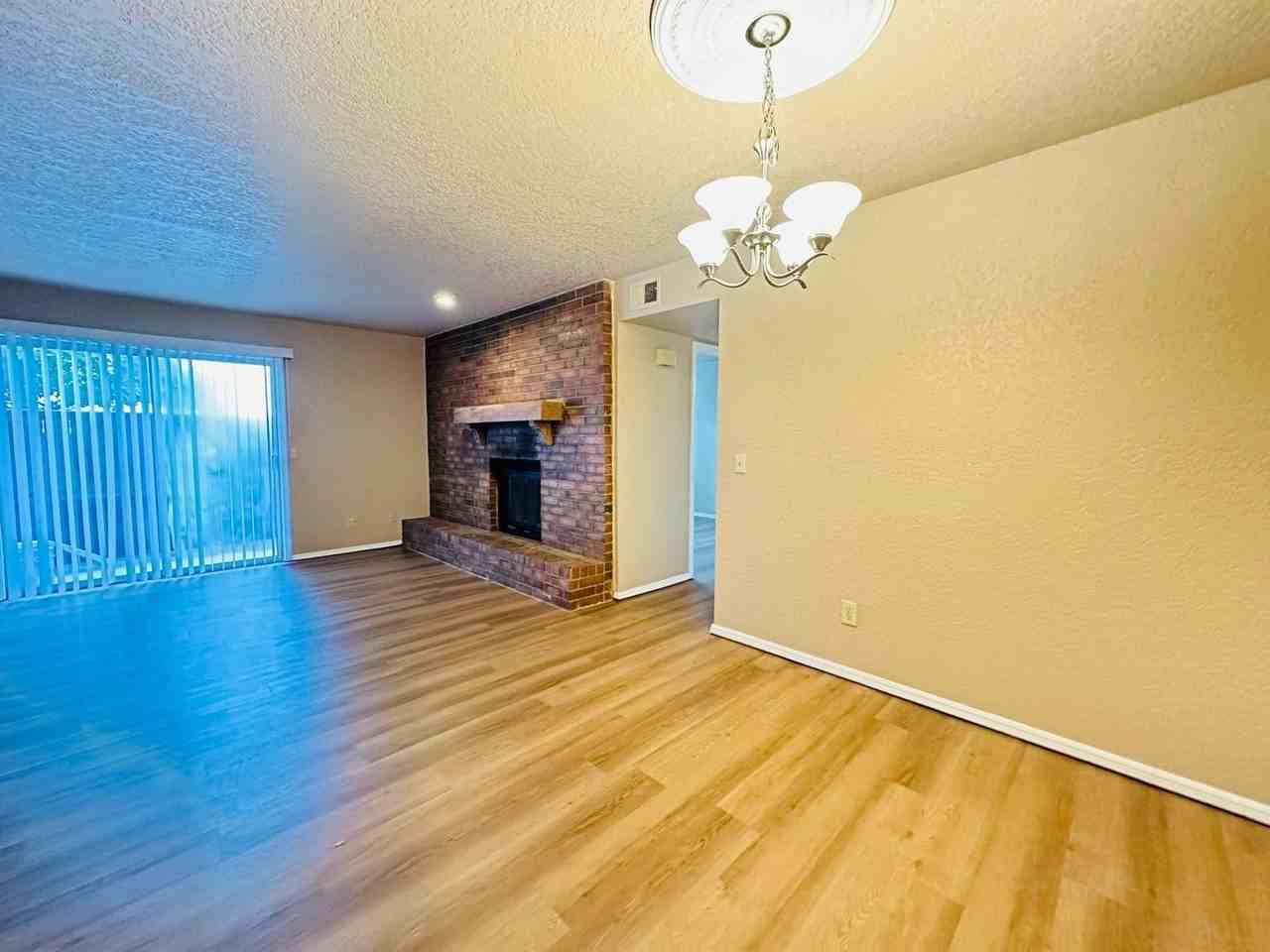 3200 W Britton Rd #19 - Photo 4 of 25