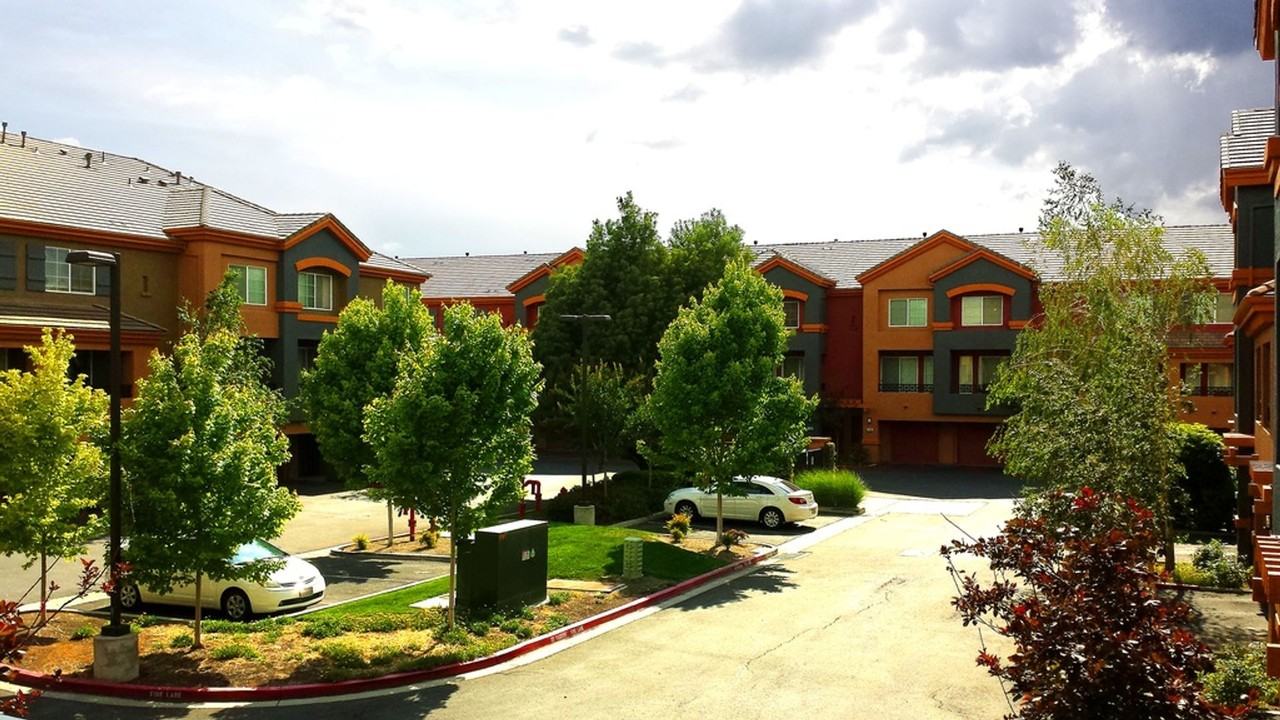 2001 Club Center Dr #7107