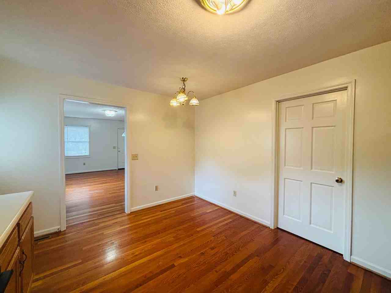 70 Franklin Parke Ct - Photo 7 of 14